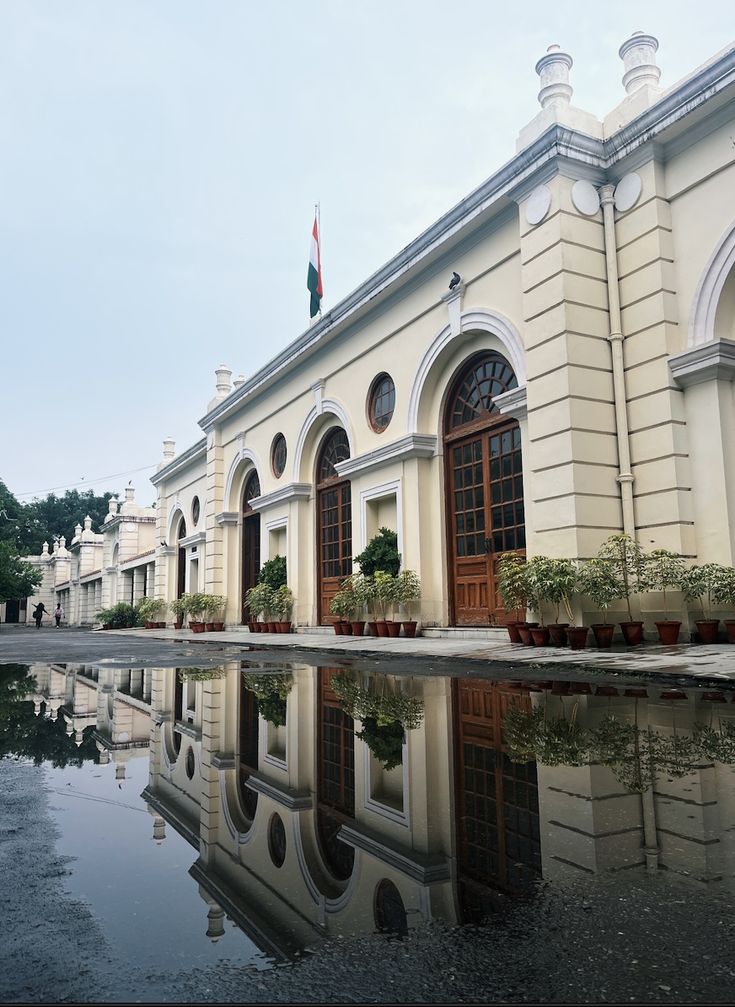  Indraprastha College for Women