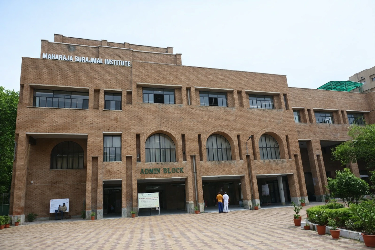 Maharaja Surajmal Institute 
