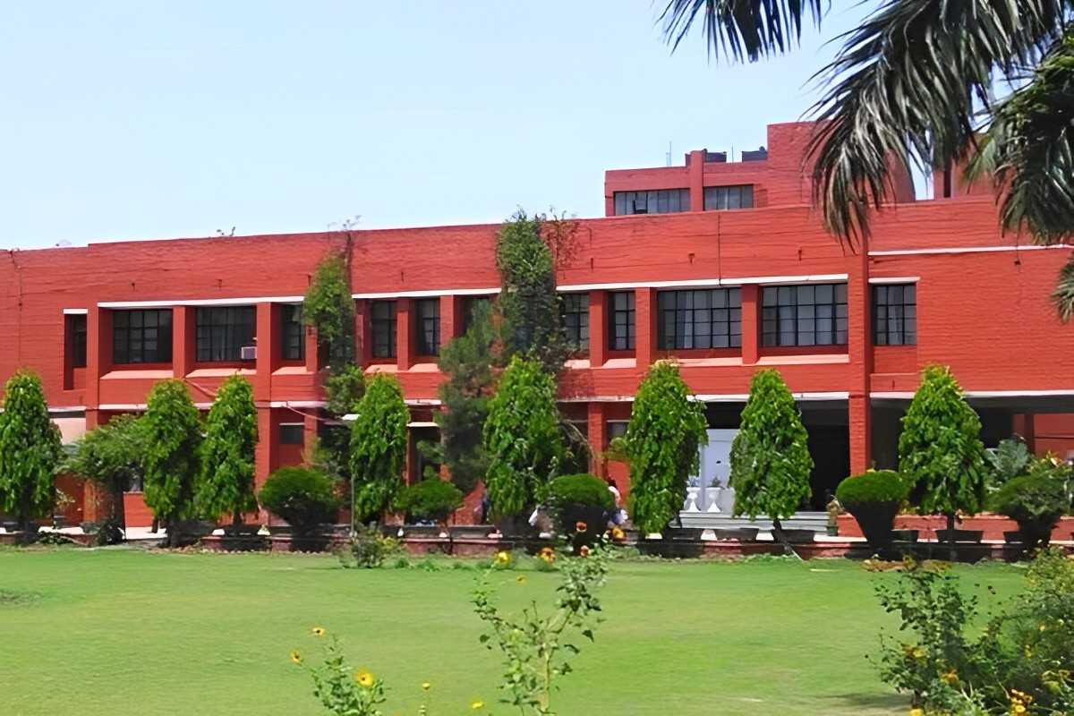 Shyama Prasad Mukherji College For Women